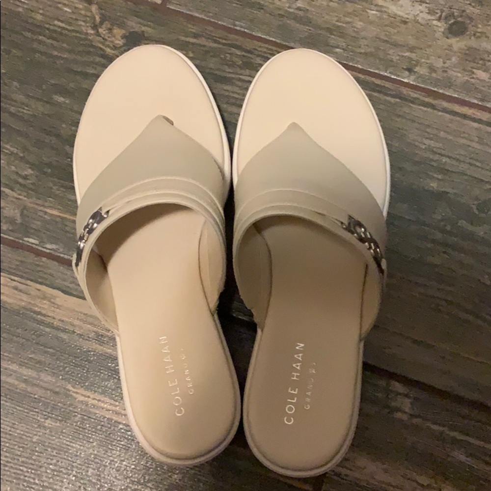 Cole haan Cream wedges barely worn